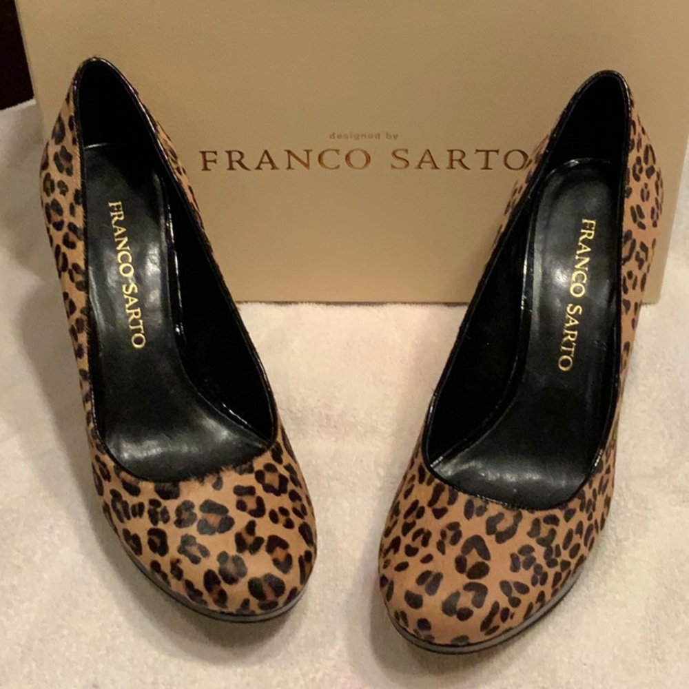 Franco Sarto NWT Leather/ Real Fur Pumps size 8